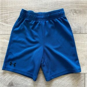 Boys Under Armour shorts size 4